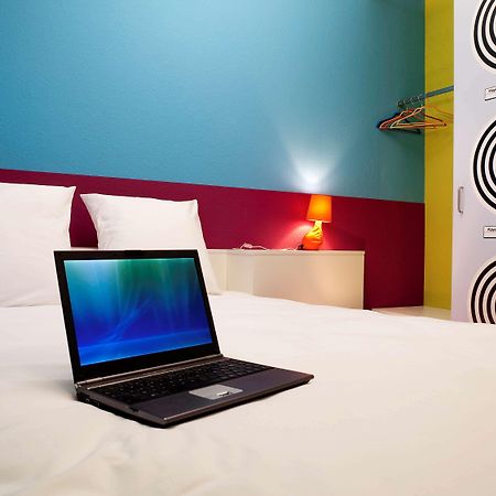 Ibis Styles Duesseldorf-Neuss Hotel Екстериор снимка