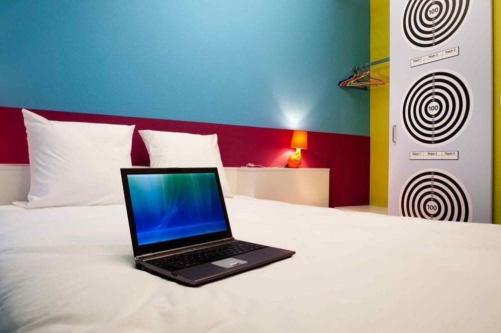Ibis Styles Duesseldorf-Neuss Hotel Екстериор снимка