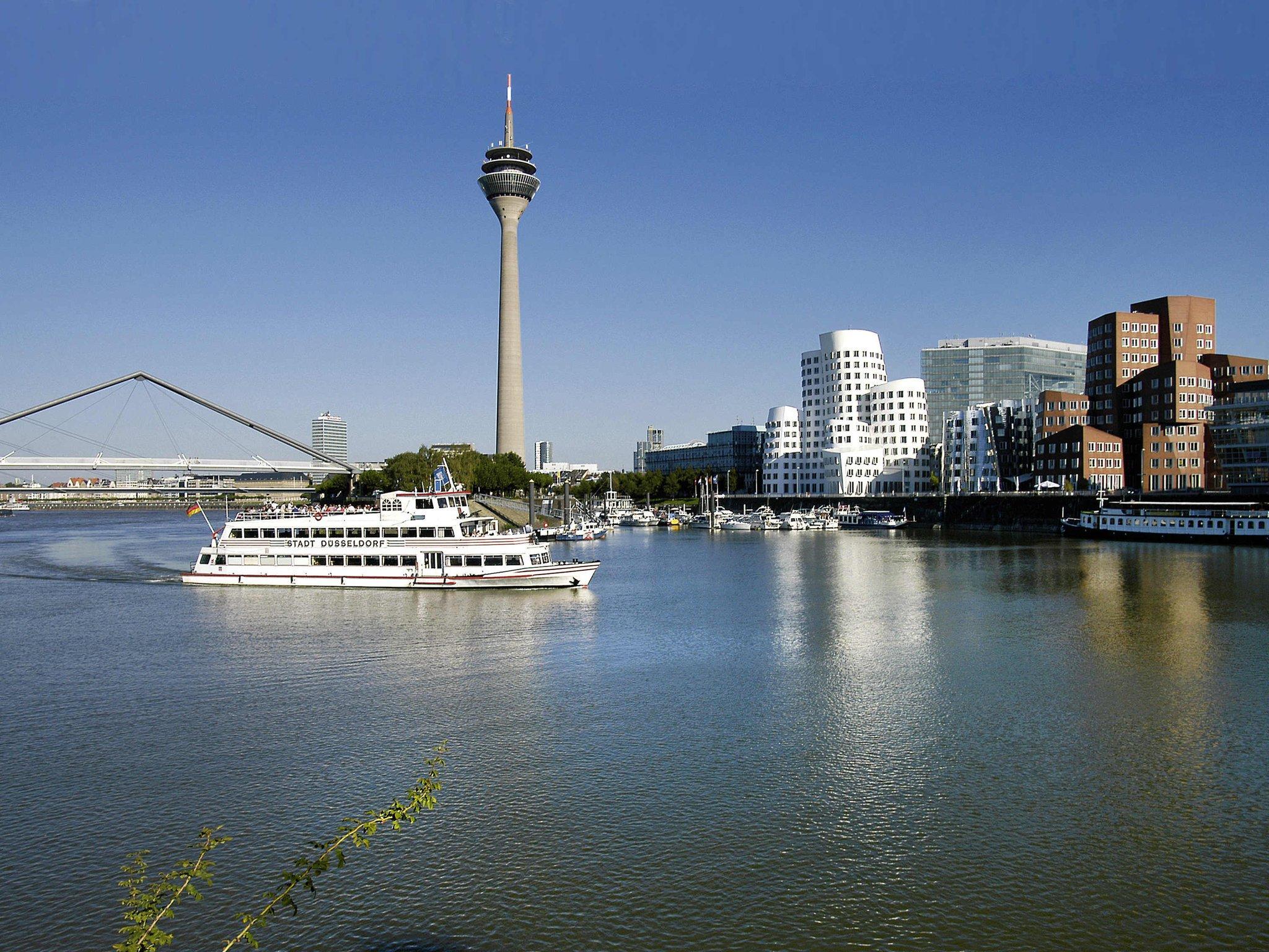 Ibis Styles Duesseldorf-Neuss Hotel Екстериор снимка