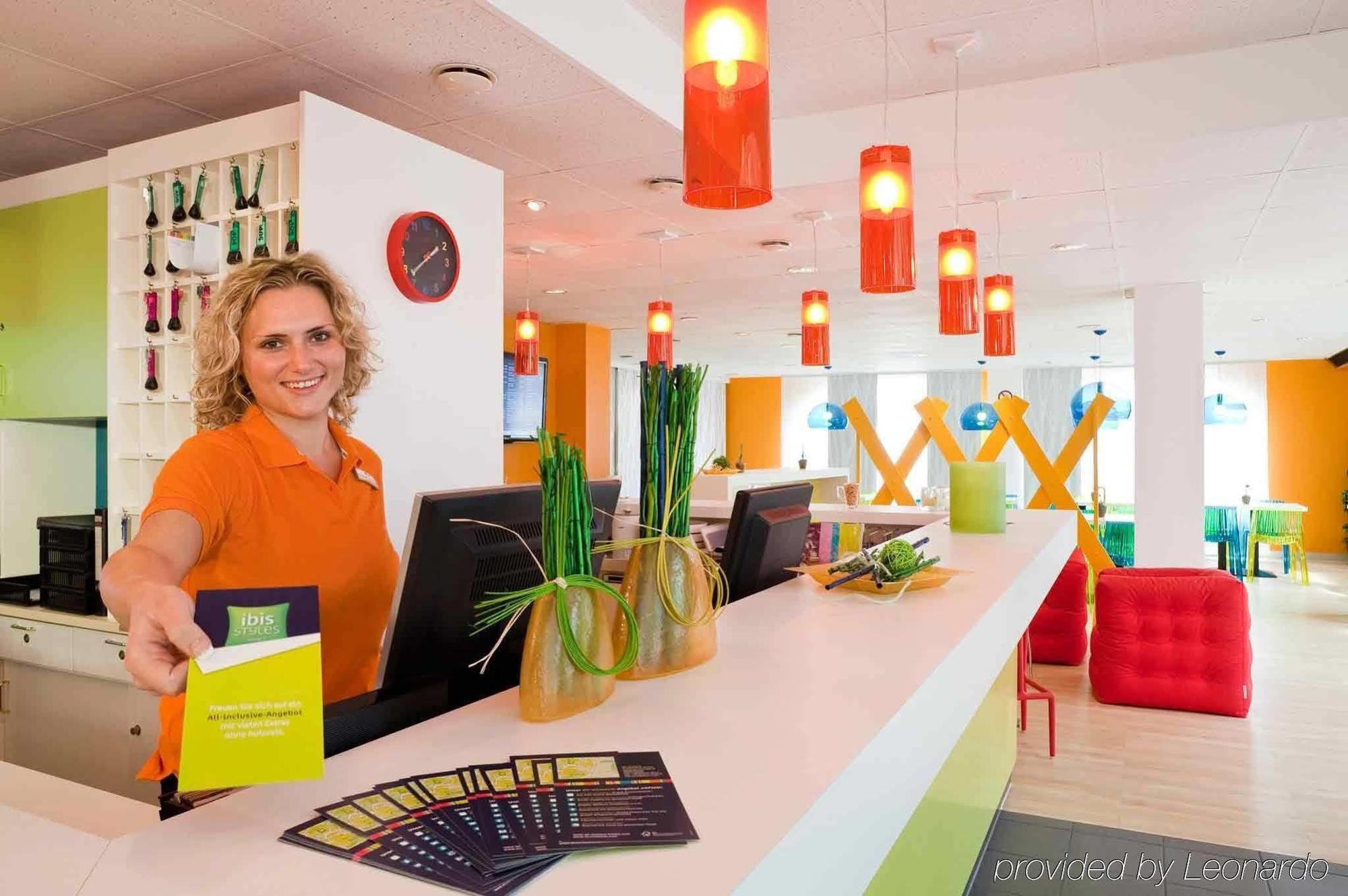 Ibis Styles Duesseldorf-Neuss Hotel Екстериор снимка